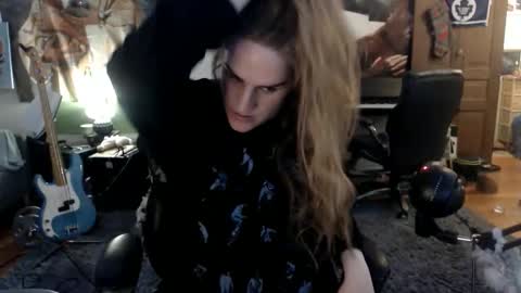 Snapshot of katiecutie_5 chatting on 1, 5, 2026 Katie online show from 1, 5, 2026