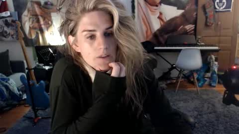 Snapshot of katiecutie_5 chatting on 29, 5, 2026 Katie online show from 29, 5, 2026