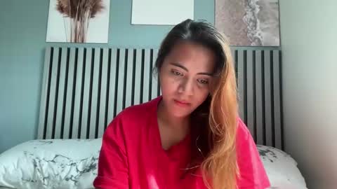 katiefrox  online show from 9, 11, 2025