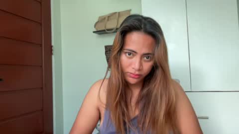 katiefrox  online show from 15, 11, 2025