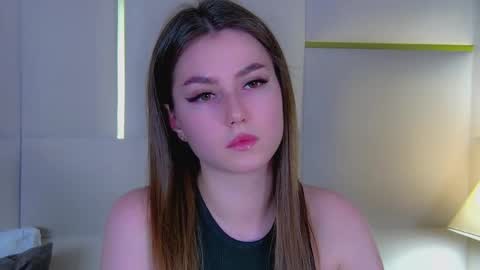 Snapshot of katiereeves chatting on 28, 11, 2025 katiereeves online show from 28, 11, 2025