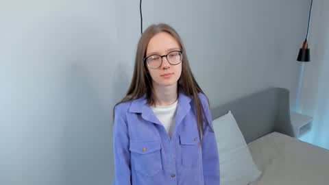 Snapshot of katinatonge chatting on 20, 10, 2025 Scarlett online show from 20, 10, 2025