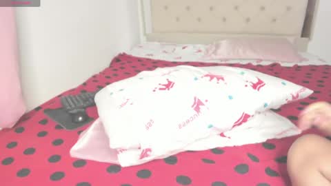 Snapshot of katitaluxury_hot chatting on 5, 5, 2026 katitaluxury_hot online show from 5, 5, 2026