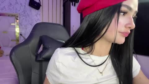 Snapshot of katleen_v chatting on 4, 6, 2026 Katleen. online show from 4, 6, 2026