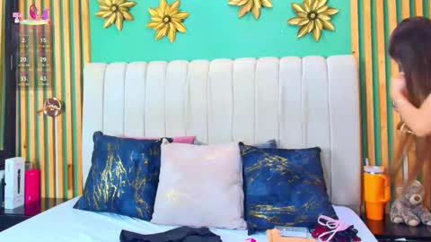 K A T L Y N  online show from 1, 3, 2025