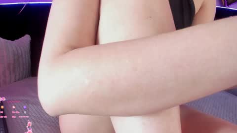 Snapshot of katniss_lovee_ chatting on 5, 12, 2025 .... Katniss .... online show from 5, 12, 2025