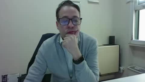 Snapshot of katoamad chatting on 1, 4, 2026 katoamad online show from 1, 4, 2026