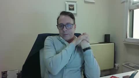 Snapshot of katoamad chatting on 1, 4, 2026 katoamad online show from 1, 4, 2026