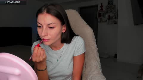 Katrin online show from 4, 1, 2025