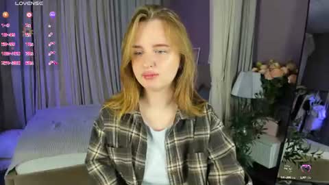 Snapshot of katrina_bail chatting on 25, 7, 2026 Katrina Bail online show from 25, 7, 2026