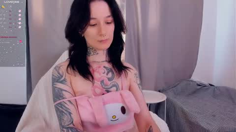 Snapshot of katrina_h0w chatting on 7, 5, 2026 katrina_h0w online show from 7, 5, 2026