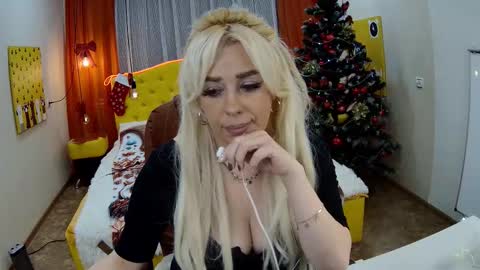 katrinacharm online show from 4, 12, 2025