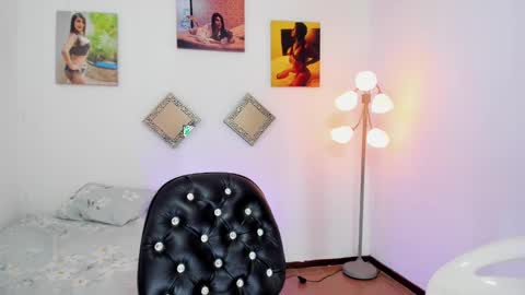 Snapshot of katta_c chatting on 12, 3, 2025 katta_c online show from 12, 3, 2025