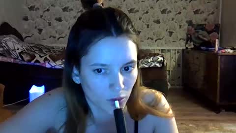 Snapshot of katte_light chatting on 31, 3, 2026 katte light online show from 31, 3, 2026