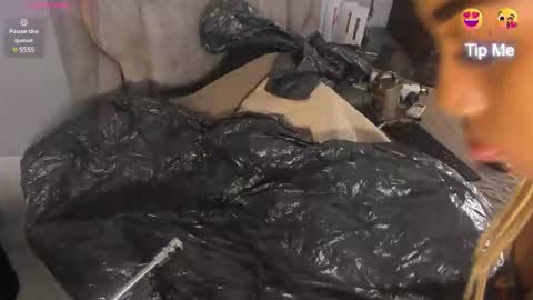 Katerine online show from 10, 2, 2025