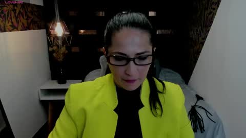 Snapshot of kattemilf_ chatting on 25, 4, 2026 K A T T E online show from 25, 4, 2026