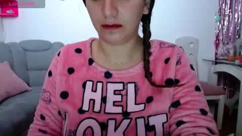 Snapshot of kattie_love chatting on 12, 3, 2025 kattie online show from 12, 3, 2025