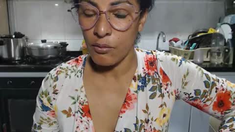 KattleyaGrey online show from 7, 2, 2026