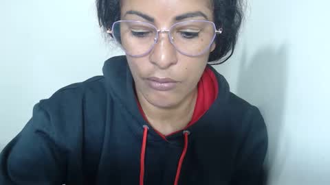 Snapshot of kattleyagray chatting on 7, 6, 2026 KattleyaGrey online show from 7, 6, 2026