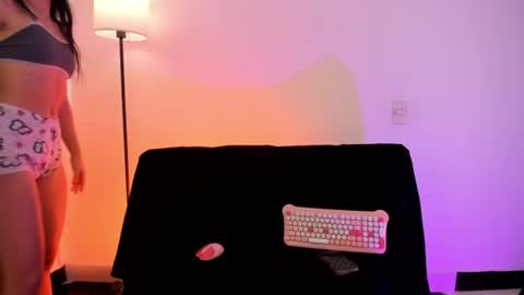 Snapshot of katty__0 chatting on 17, 6, 2026 katty__0 online show from 17, 6, 2026