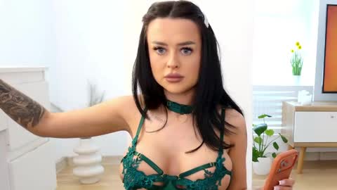 Snapshot of katty_pery chatting on 28, 5, 2026 Katty Perry online show from 28, 5, 2026