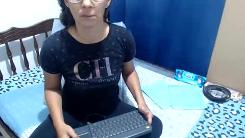 Snapshot of kattydirty144 chatting on 30, 4, 2026 angel online show from 30, 4, 2026