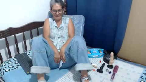 Snapshot of kattydirty144 chatting on 6, 5, 2026 angel online show from 6, 5, 2026