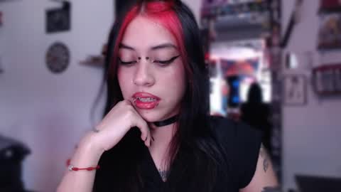      online show from 11, 1, 2025