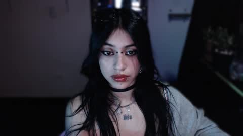      online show from 16, 2, 2025