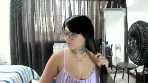 Snapshot of katy_bello chatting on 3, 5, 2026 katy online show from 3, 5, 2026