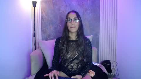Snapshot of katy_sins chatting on 6, 10, 2025 Katy online show from 6, 10, 2025