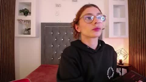 Katy Van online show from 7, 2, 2026