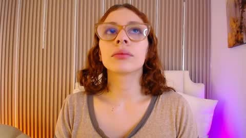 Snapshot of katy_van chatting on 27, 4, 2026 Katy Van online show from 27, 4, 2026