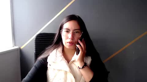 KATY online show from 8, 1, 2025