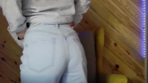 Snapshot of katylinee chatting on 27, 3, 2026 Katyline online show from 27, 3, 2026