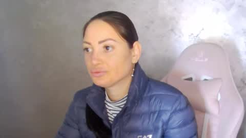 Snapshot of katylinee chatting on 30, 3, 2026 Katyline online show from 30, 3, 2026