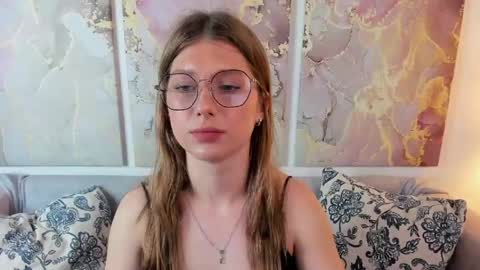 Snapshot of katymeaw chatting on 29, 5, 2026 katymeaw online show from 29, 5, 2026