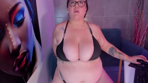 Snapshot of katypersian_ chatting on 13, 11, 2025 Katy Persian online show from 13, 11, 2025