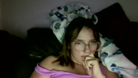 Snapshot of katyval chatting on 24, 7, 2026 katyval online show from 24, 7, 2026