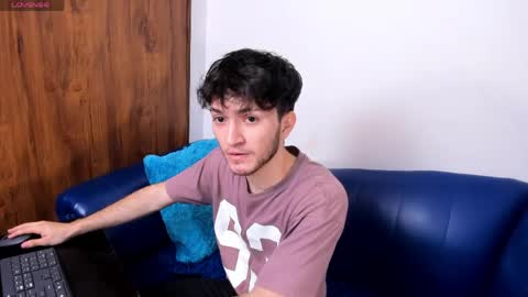 kavencastro online show from 26, 5, 2026
