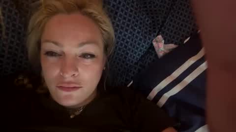 kay_la online show from 21, 9, 2025