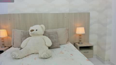   online show from 24, 2, 2025