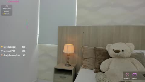   online show from 27, 9, 2025