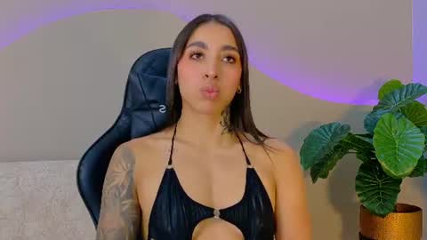 Snapshot of kayla_batista01 chatting on 26, 6, 2026 KAYLA BATISTA online show from 26, 6, 2026