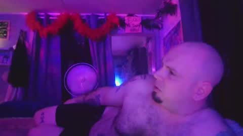 M and K online show from 13, 4, 2026