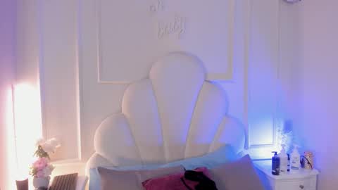 kaylachannell online show from 3, 3, 2026