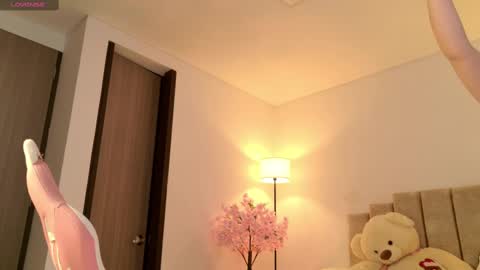 Snapshot of kaylacollins1 chatting on 10, 9, 2025 Kayla  online show from 10, 9, 2025