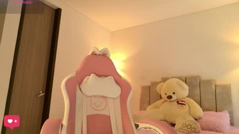 Snapshot of kaylacollins1 chatting on 22, 9, 2025 Kayla  online show from 22, 9, 2025