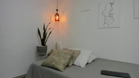      K A Y L A      online show from 18, 11, 2025