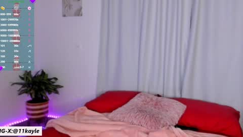 Snapshot of kayle__11 chatting on 11, 1, 2025 INSTAGRAM AND TW 11kayle online show from 11, 1, 2025